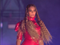 Beyonce w znakomitych stylizacjach na scenie